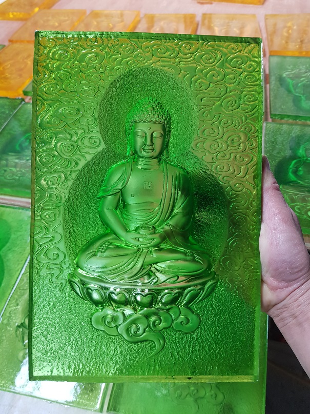 Phù điêu phật giáo xuyên sáng