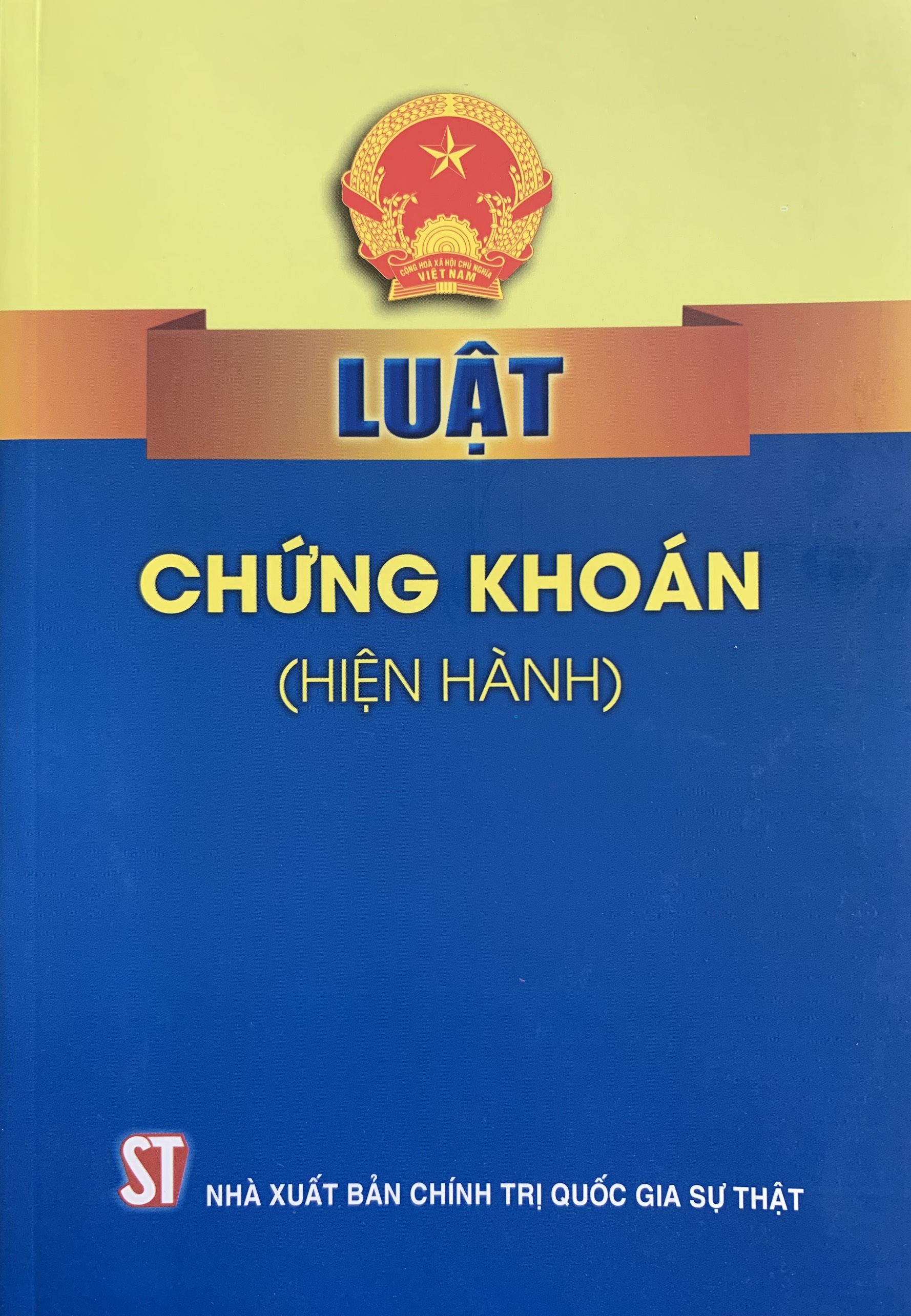 Luật Chứng Khoán