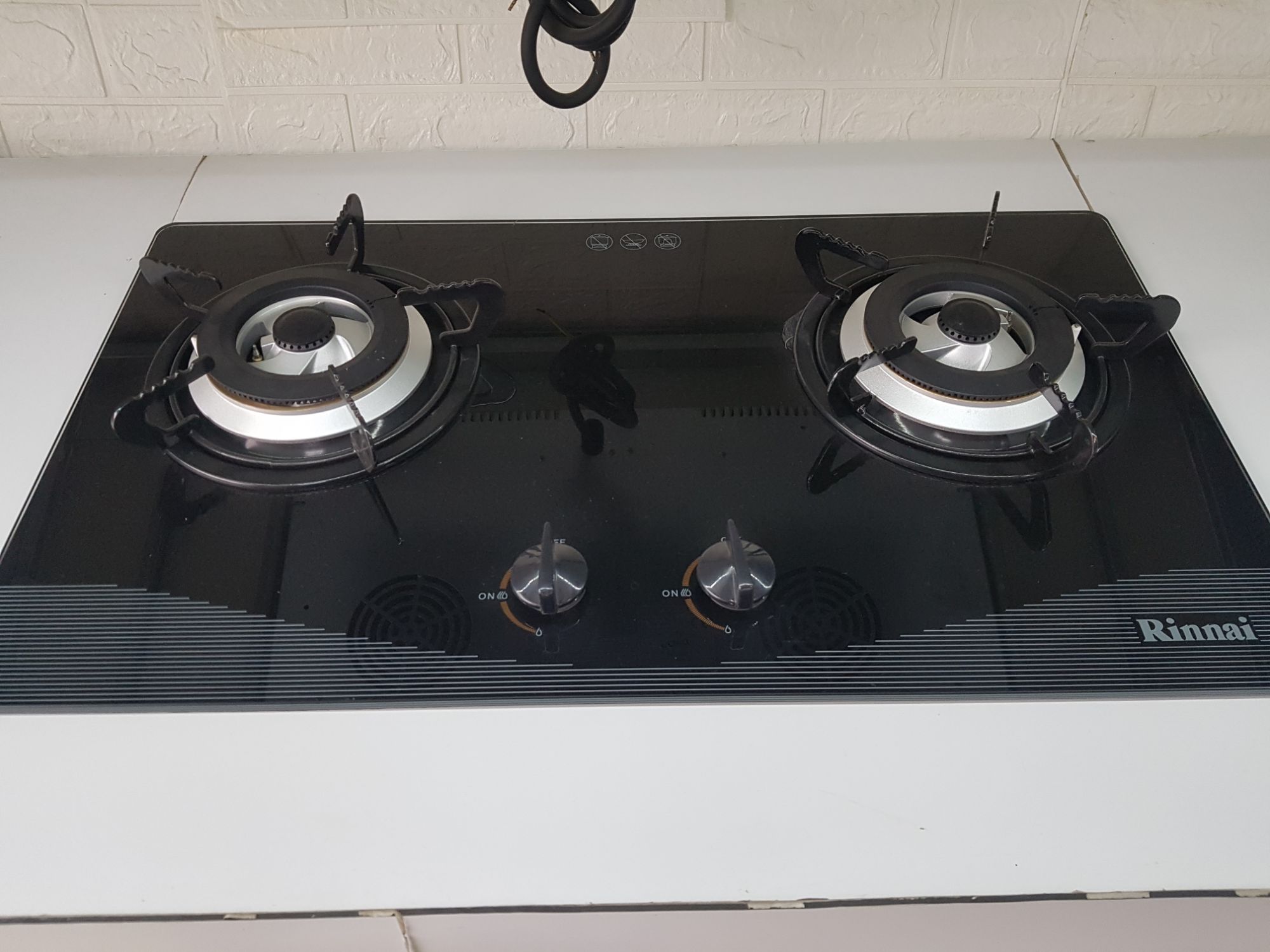 Bếp Gas Âm Rinnai