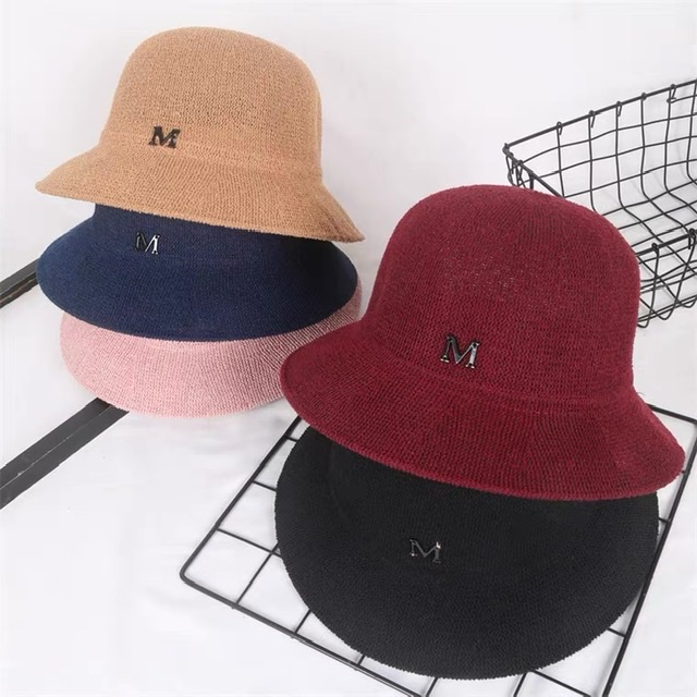 Mũ len QC - nón bucket nhập khâu logo sắt chữ M thoáng mát thời trang nữ )