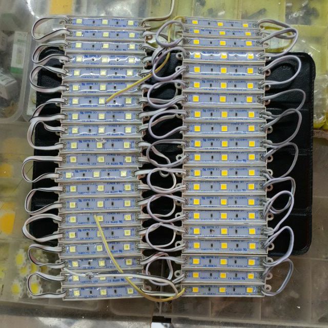 Đèn led hắt 12v thanh 3 bóng 5054. m.q: 0765563012