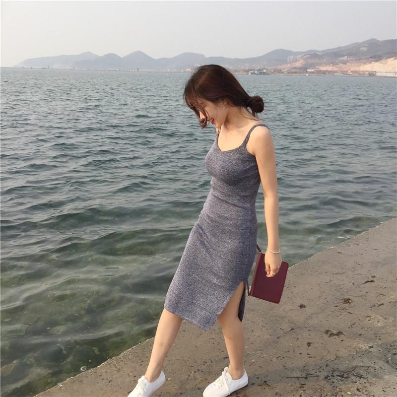 Đầm ôm 2 dây xẻ đùi sexy, chất thun gân co giãn, freesize dưới 54kg, 2 màu đen và xám
