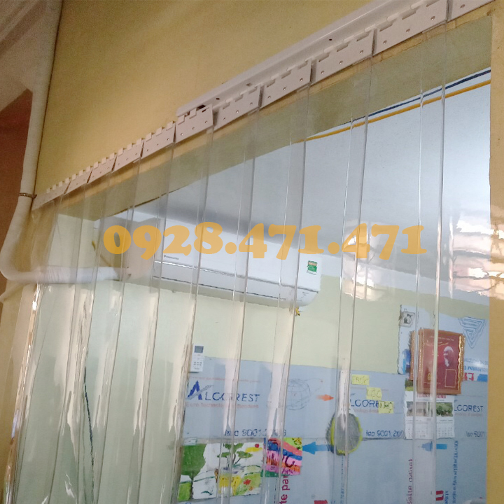 Rèm Nhựa Ngăn Phòng Máy Lạnh kích thước rộng 0,8 x 1,8m.