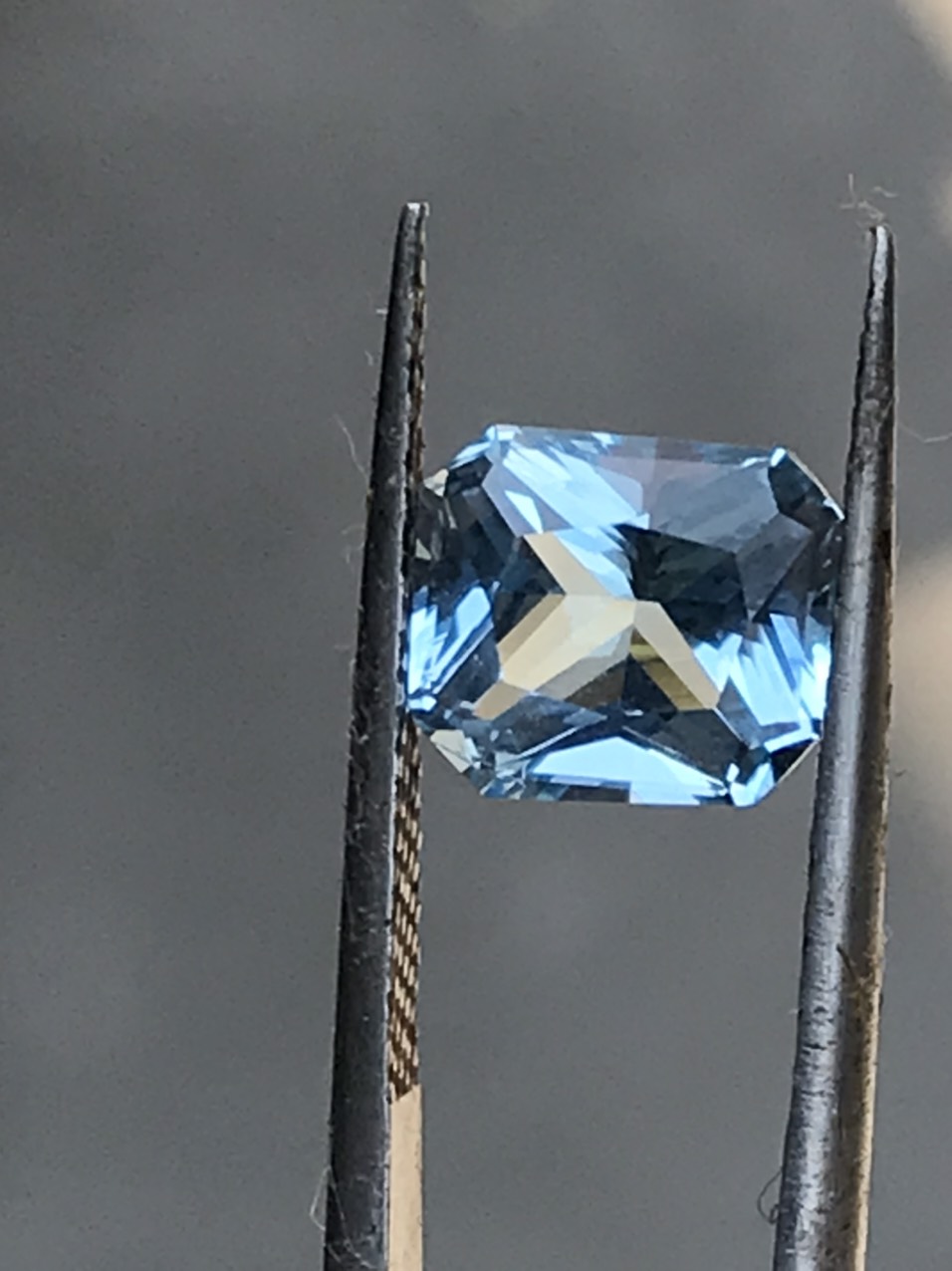 {HCM} ĐÁ TOPAZ TỰ NHIÊN LÊN NHẪN NAM ,NỮ, MẶT DÂY, KT 8 x 9 MM ( CHƠI PHONG THỦY + ĐẸP)