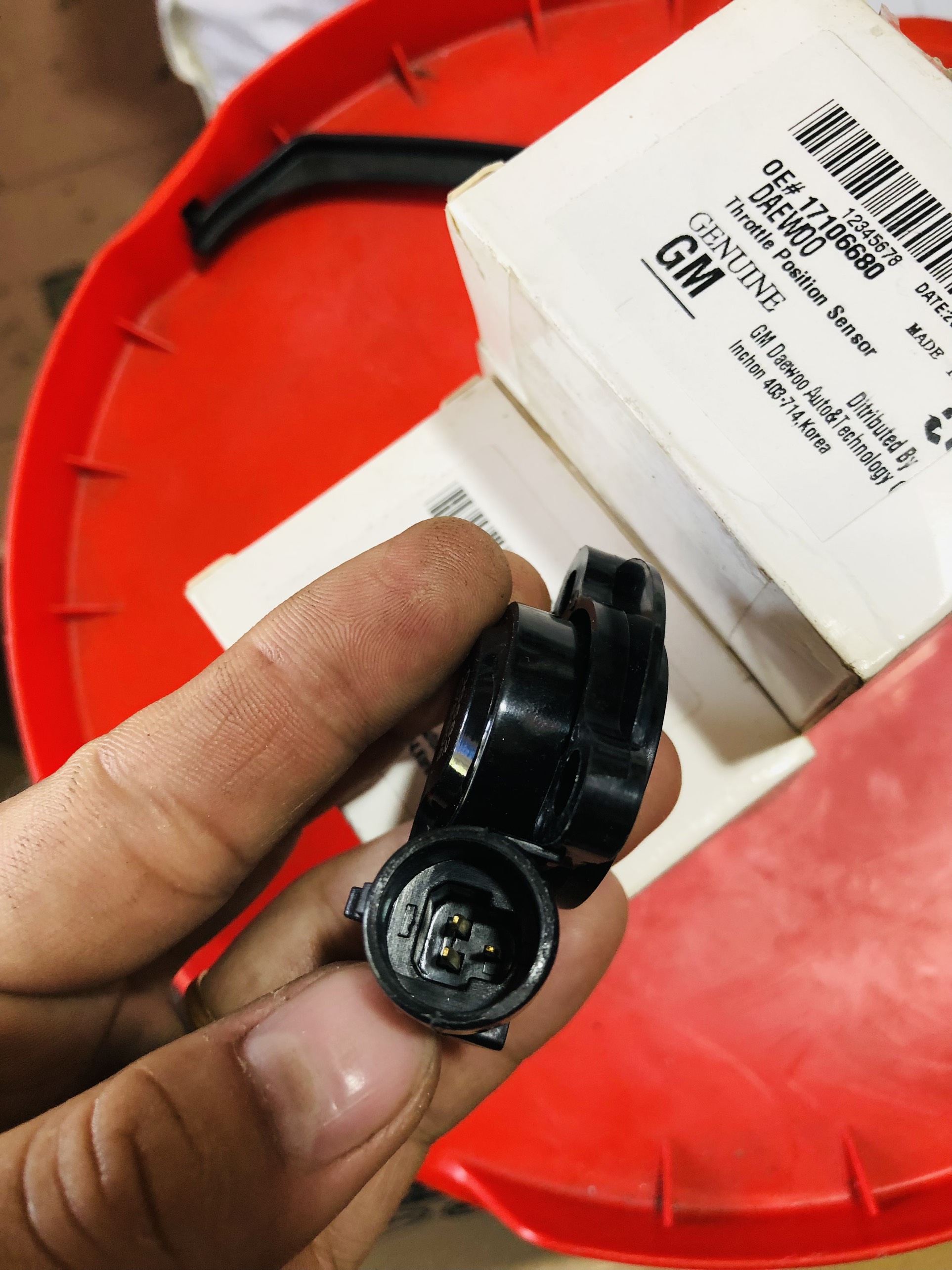 Cảm biến bướm ga daewoo matiz, nubira, lanos, lacetti, chevrolet aveo, vivant