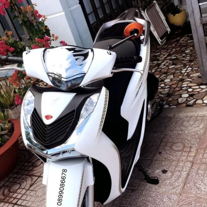 Ốp Mặt Nạ Trên  xe SH 125, 150, 160 đời 2020 đến 2023 - Xi Mạ Crom