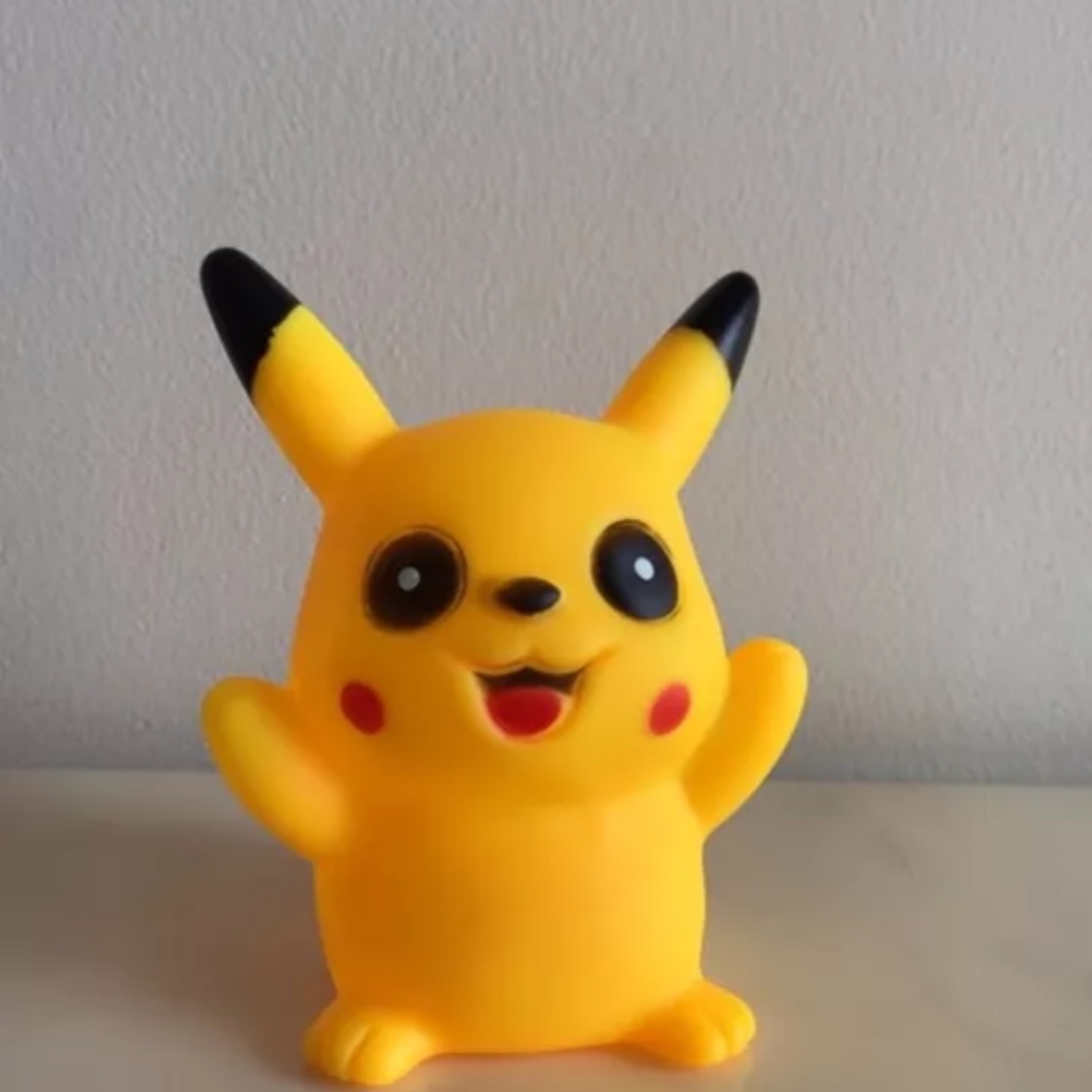 Mô hình pikachu, Mochi Pikachu Pokemon đồ chơi bóp tay giảm stress đồ chơi pokemon bóp kêu thiệt vui.