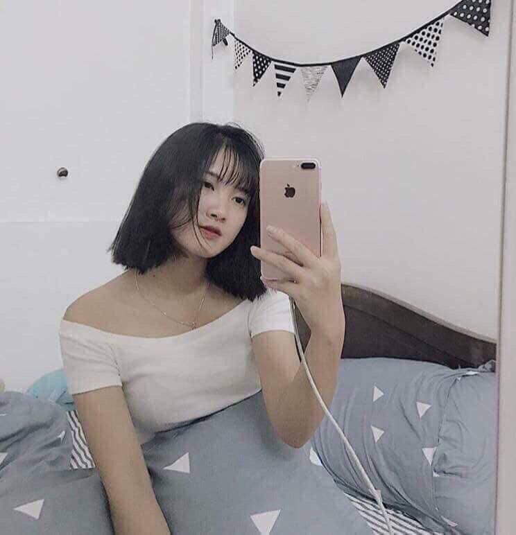 Croptop Trễ Vai phong cách mới ( có 2 màu )