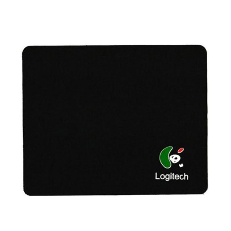 Miếng lót chuột Logitech khổ cơ bản 22 x 18 cm