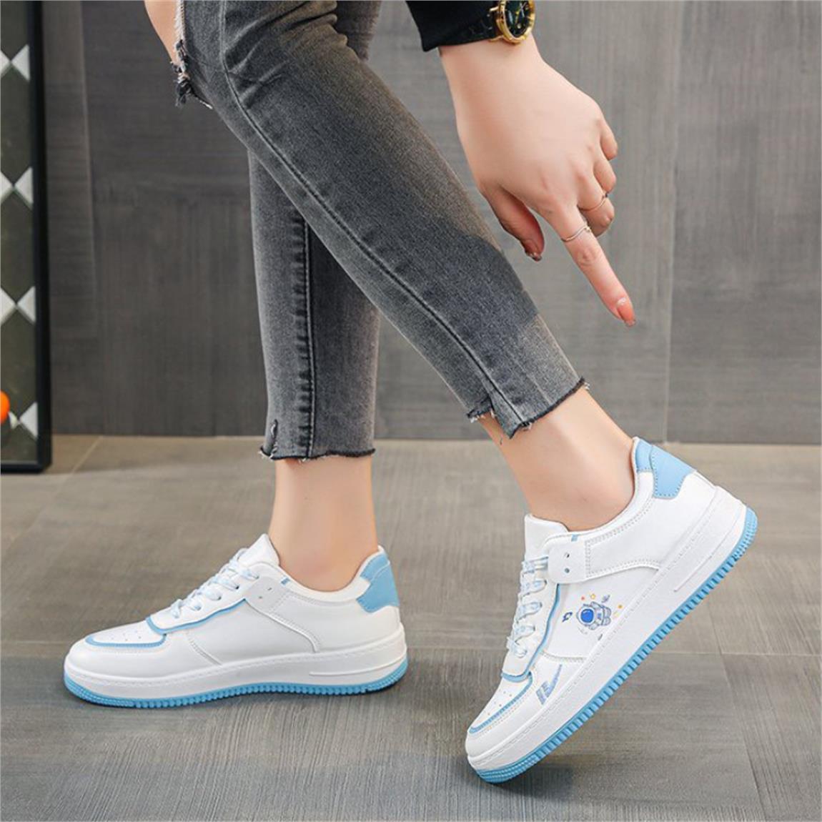 Giày Thể Thao Nữ thời trang MWC sneaker da phối màu trẻ trung siêu HOT NUTT- 0598