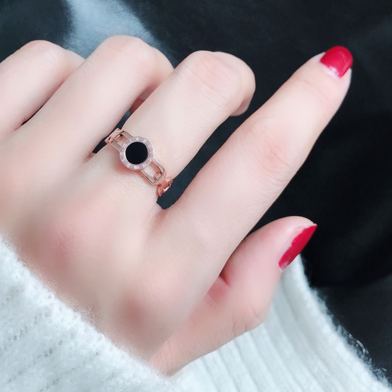 Nhẫn nữ đẹp nhẫn titan không han gỉ - mẫu đá đen khắc chữ, thiết kế tinh xảo, sang trọng và thời thượng, phù hợp với mọi loại trang phục