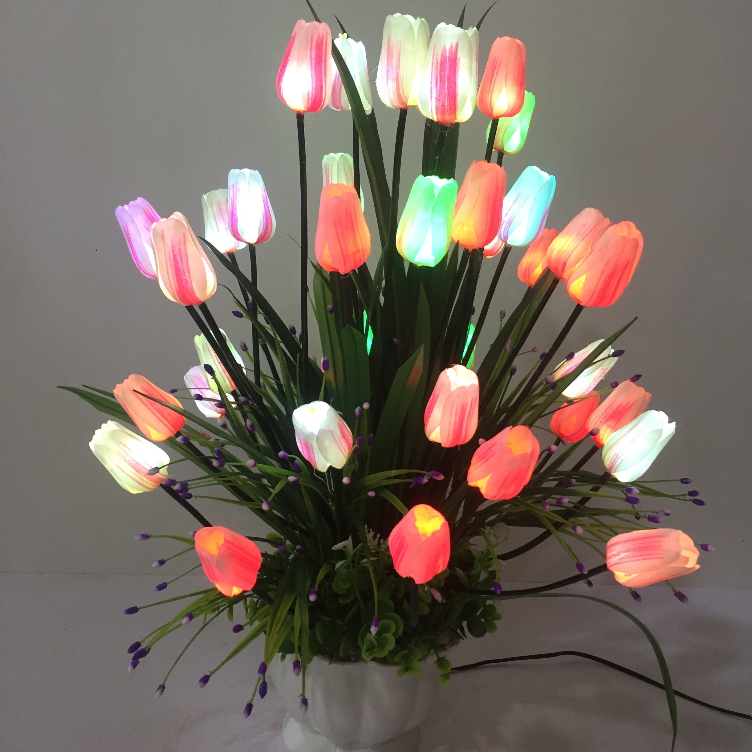 Hoa tulip trang trí - hoa tulip có đèn