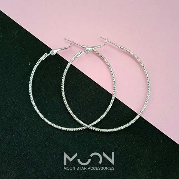 Bông tai nữ khoen tròn viền gân nhuyễn size to 5mm sang trọng phụ kiện trang sức mẫu mới hot trend khuyến mãi thời trang - moon star acc