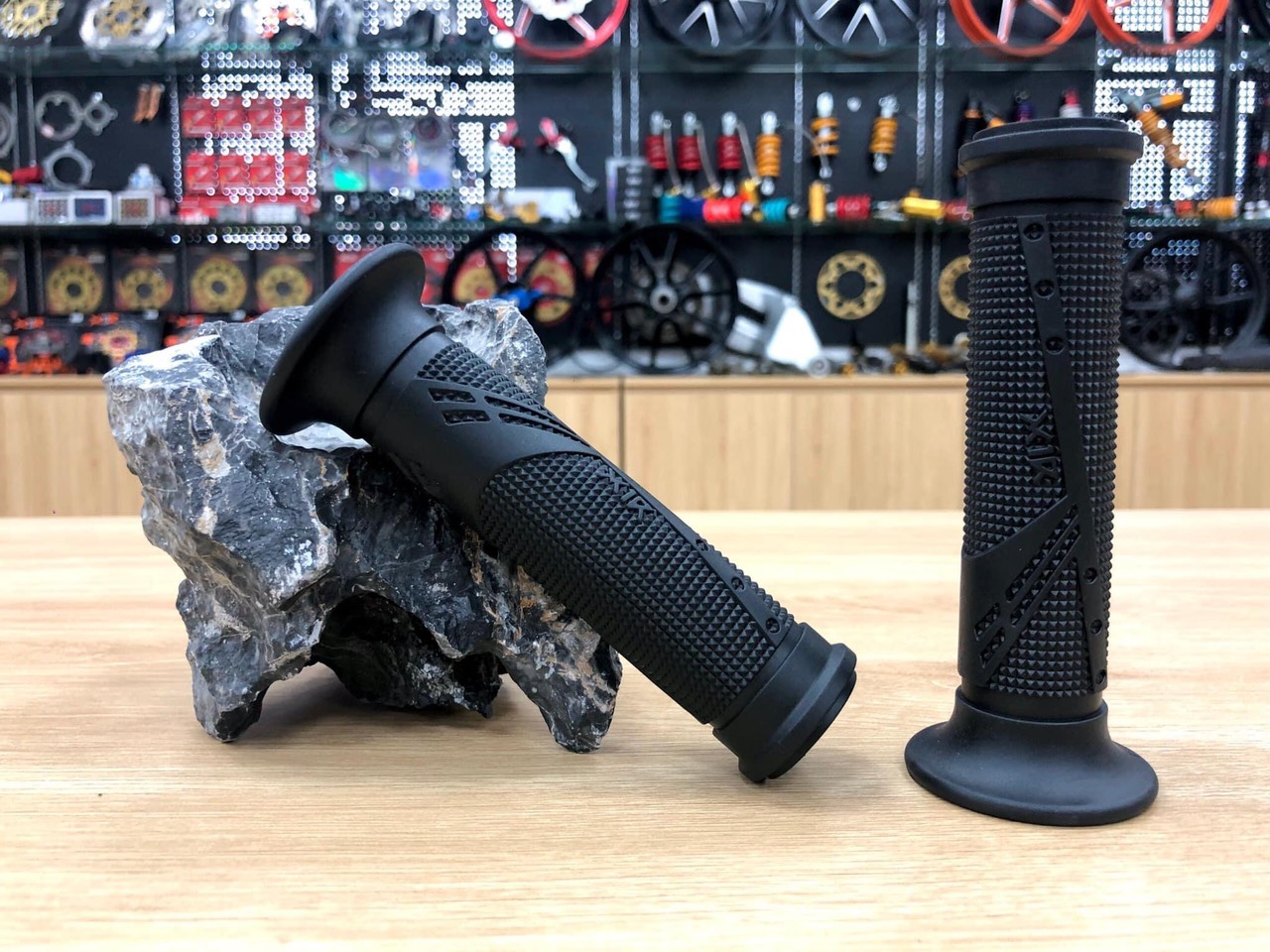 Bao Tay Cao Su X1R - V4