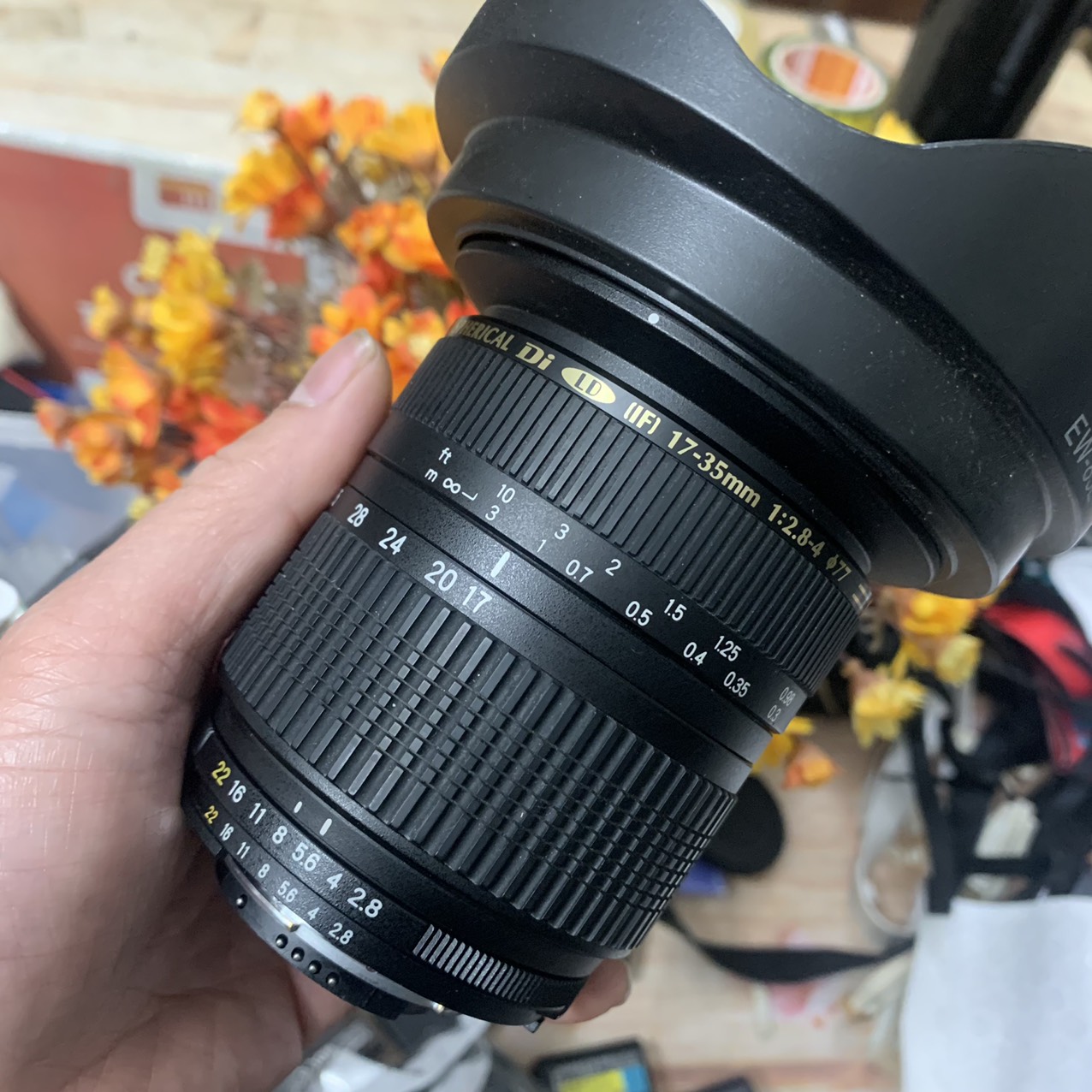 Ống kính Tamron 17-35 f2.8-4 cho máy ảnh Nikon fullframe và Crop