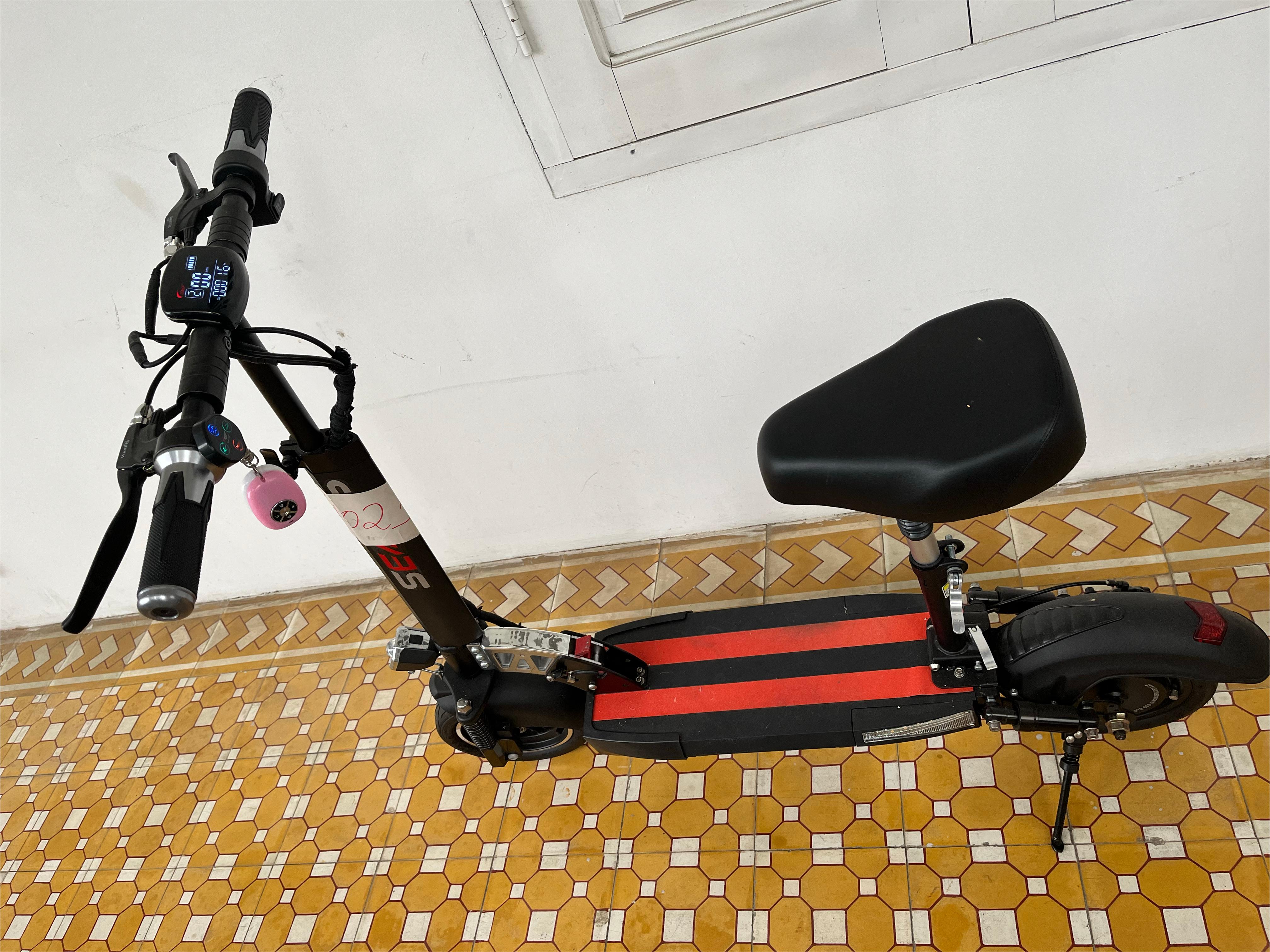 Xe đạp điện cũ Đề nghị đặc biệt SEALUP-Q8/Q9 xe điện người lớn 400w/500w xe đạp điện mini gấp gọn Phong cách thành phố Màn hình LCD lớn Thế hệ thứ tư electri scooter Tốc độ chống nước 45-55km / h Cân bằng dành cho xe trượt điện