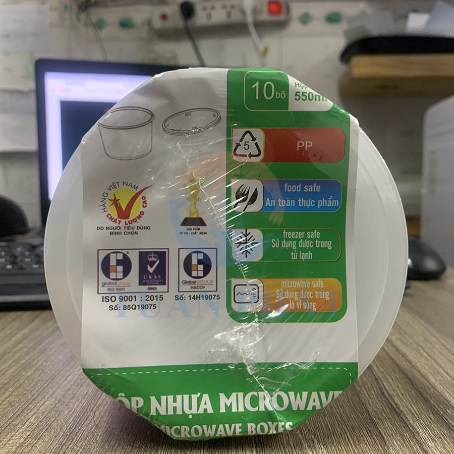 Bộ 10 hộp nhựa hình tròn 550ml