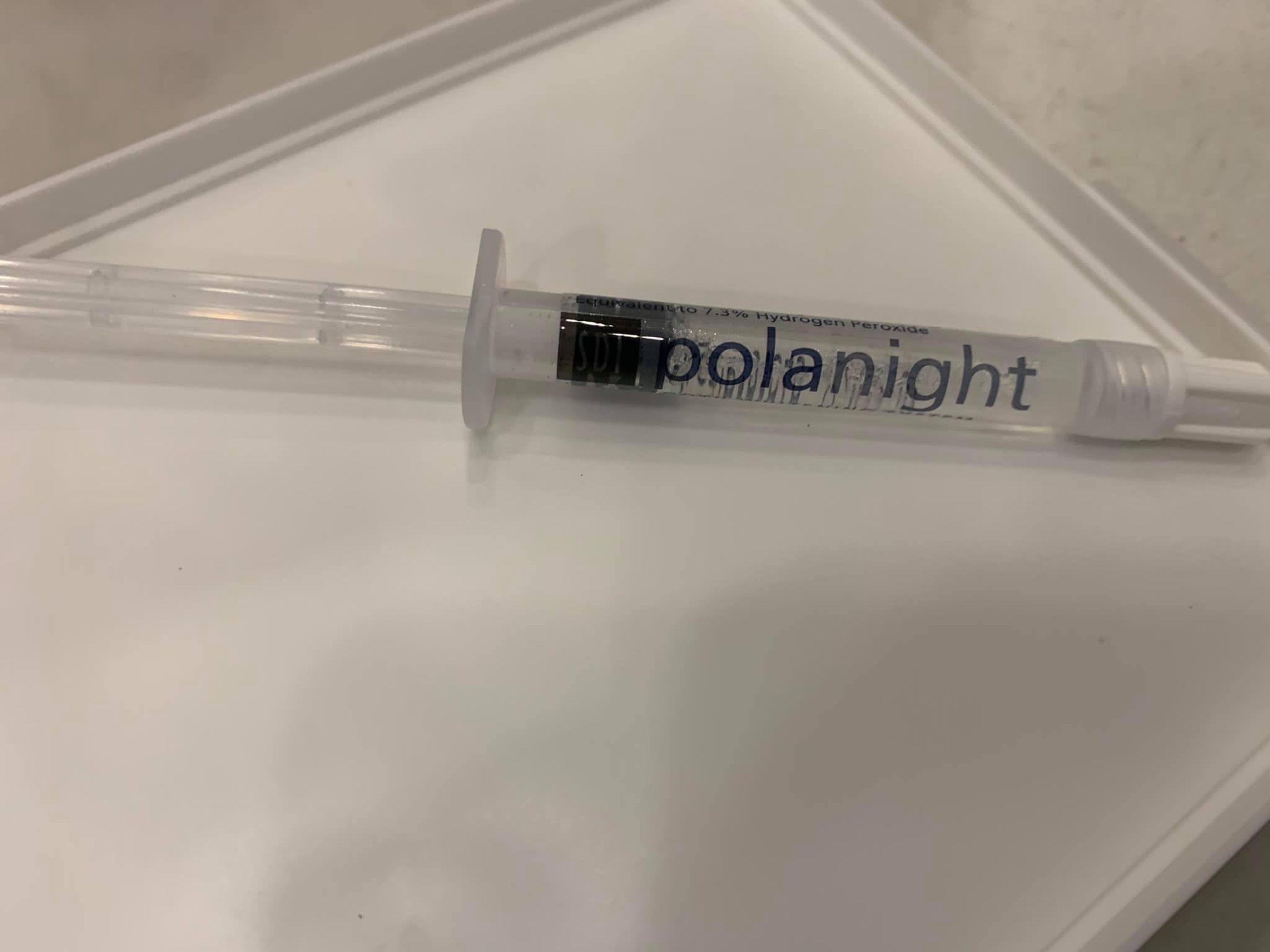 Tẩy trắng tại nhà Pola night 22% (Combo 2 tuýt)