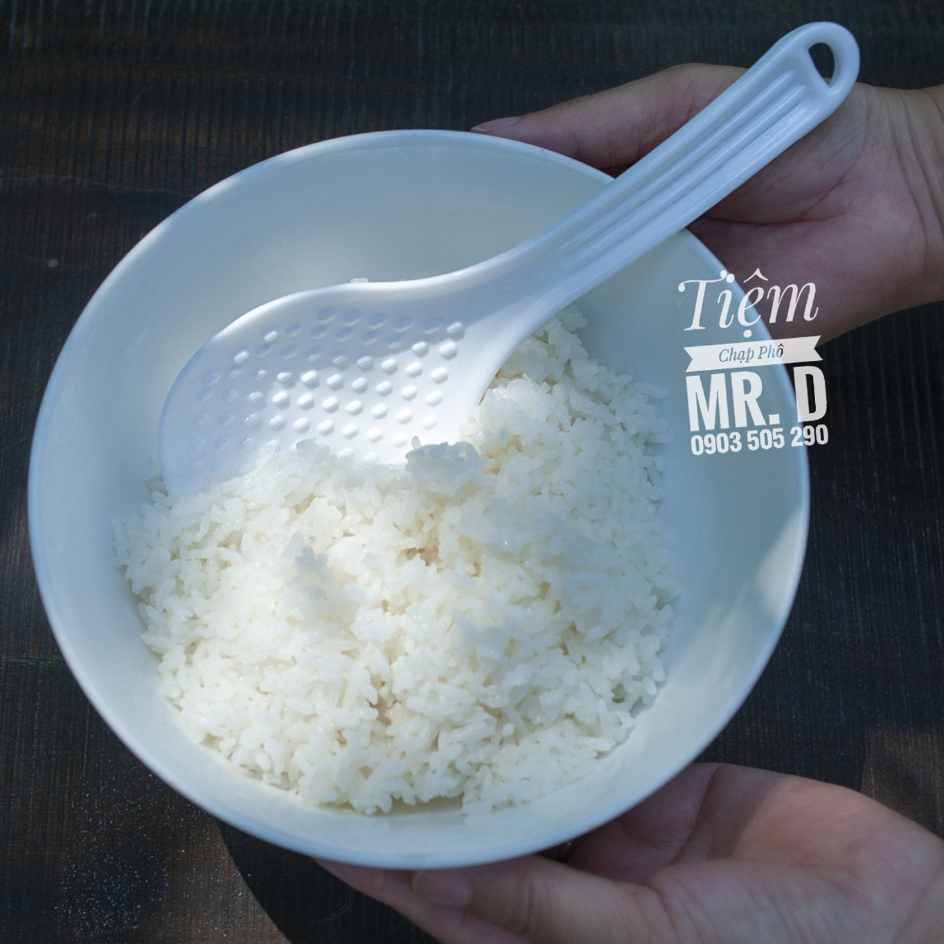 Muỗng (Vá) Múc Cơm Chống Dính, Bằng Nhựa, Màu Trắng