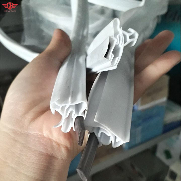 Ron Tủ Lạnh có sẵn nam châm 1.8 mét màu trắng loại gài