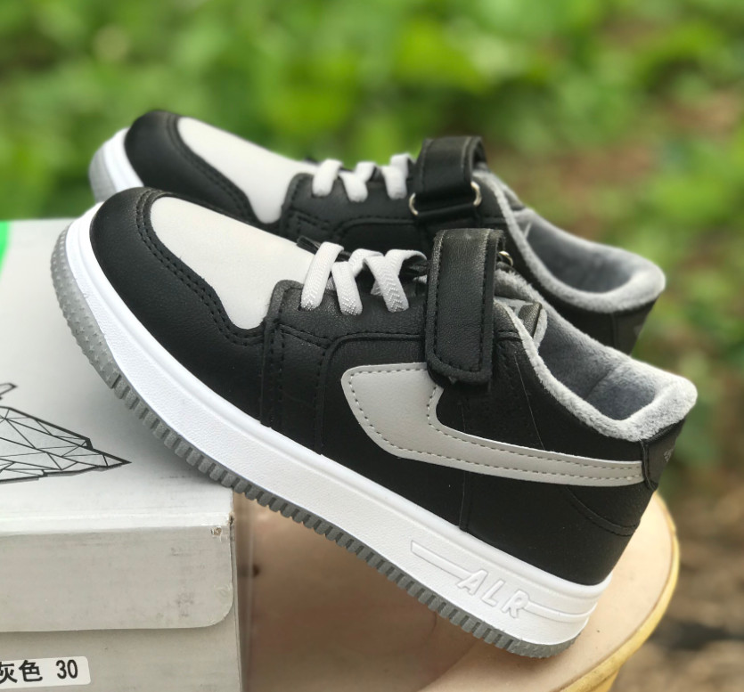 Bata lot lông cho bé trai bé gái