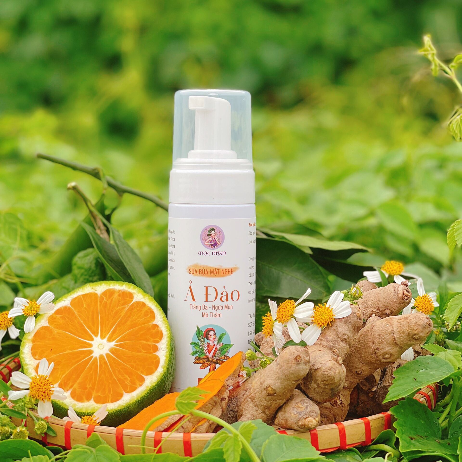 [HCM][FREESHIP] [MẪU MỚI - HÀNG CAO CẤP] Sữa Rửa Mặt Nghệ Ả Đào 150ml (Thảo dược Mộc Nhan chiết xuất từ thiên nhiên)