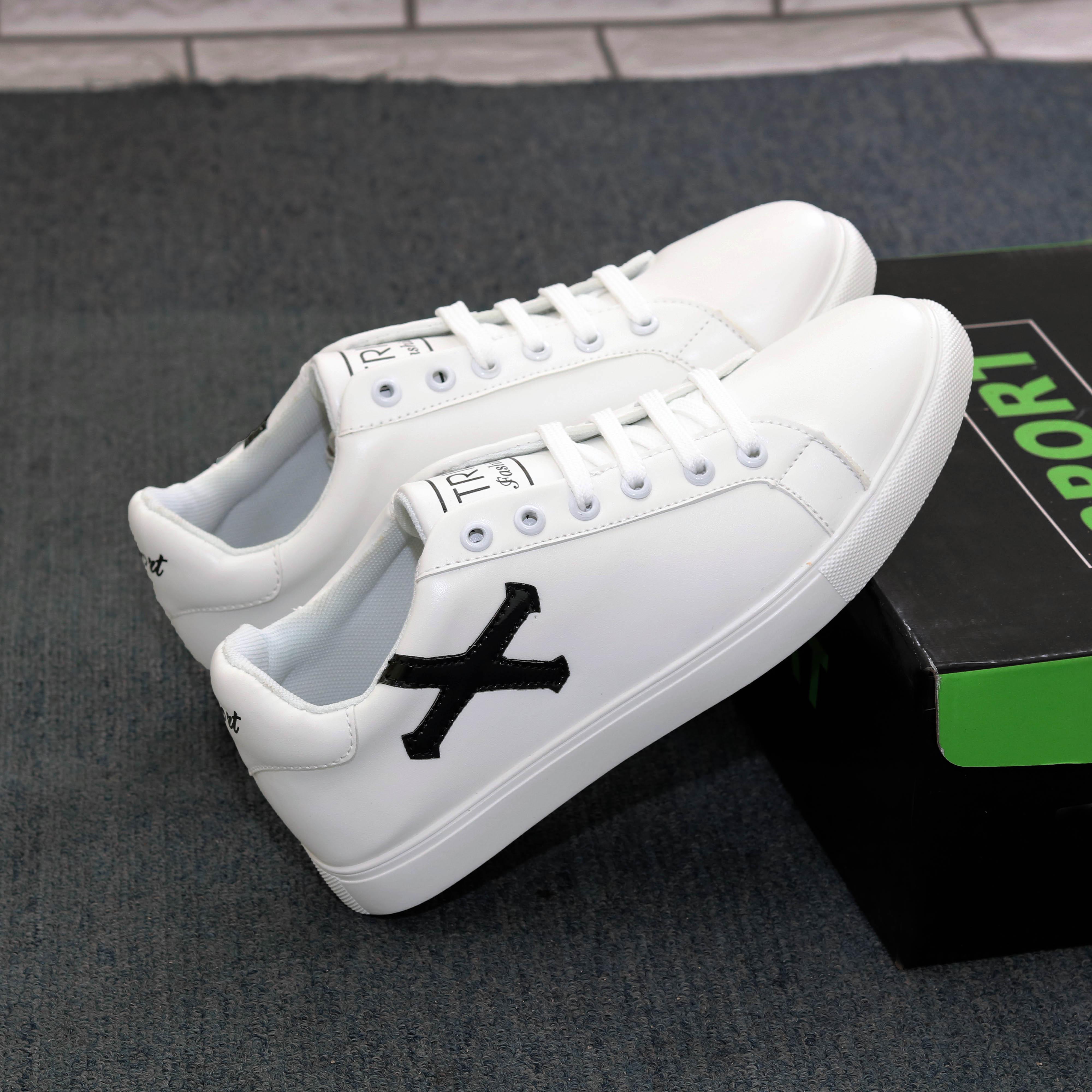 Giày sneaker, Giày sneaker thể thao, Giày sneaker nam trắng mã M6-X. Tặng kèm tất lửa khử mùi nano