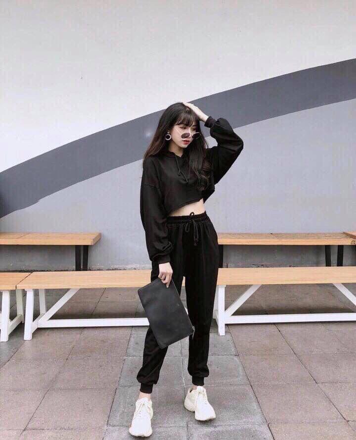 Set bộ thể thao áo croptop tay phồng và quần nỉ jogger siêu cá tính sporty girl 166B1