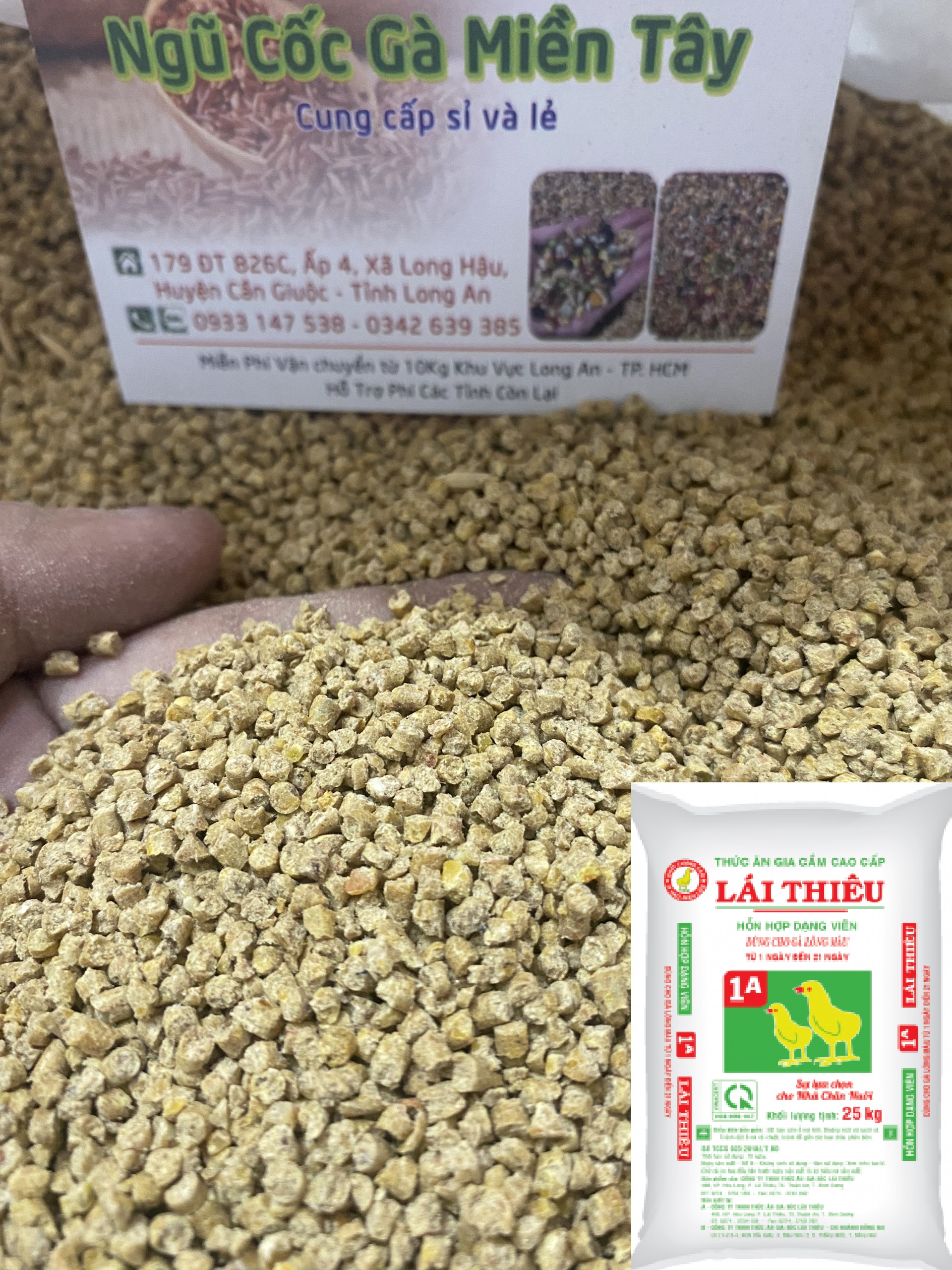 Thức ăn hỗn hợp dạng viên dành cho gà con