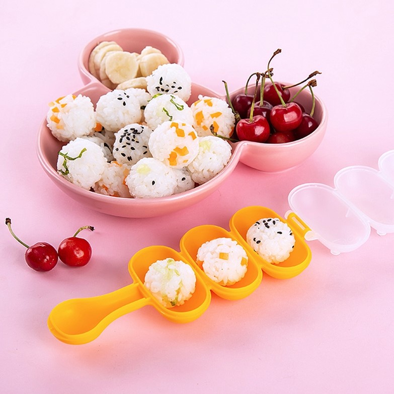 Khuôn lắc cơm dụng cụ làm cơm nắm viên tròn cho bé ăn dặm
