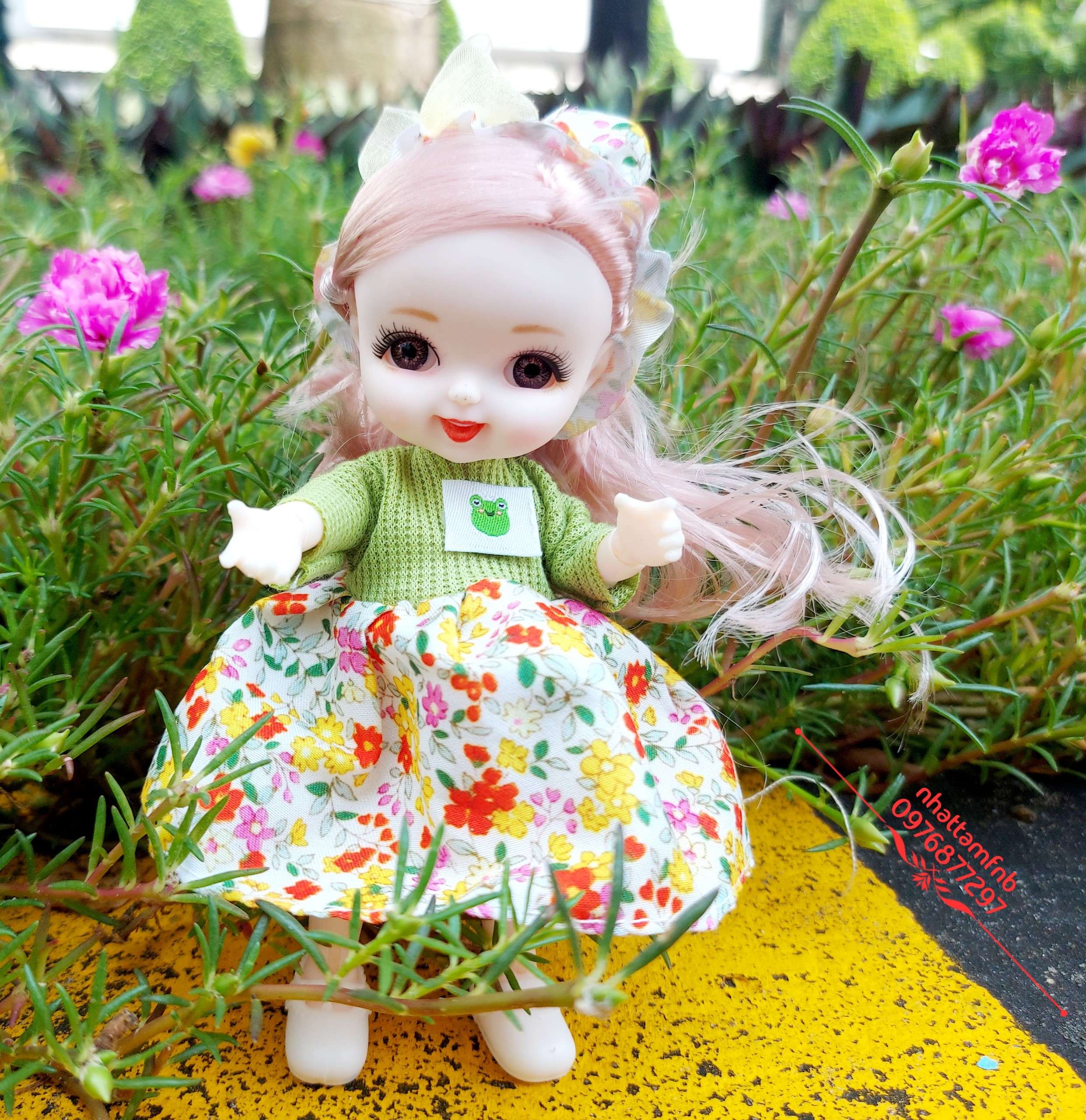 Búp bê cho bé gái, búp bê cười váy hoa, búp bê váy hoa 17cm có cài tóc