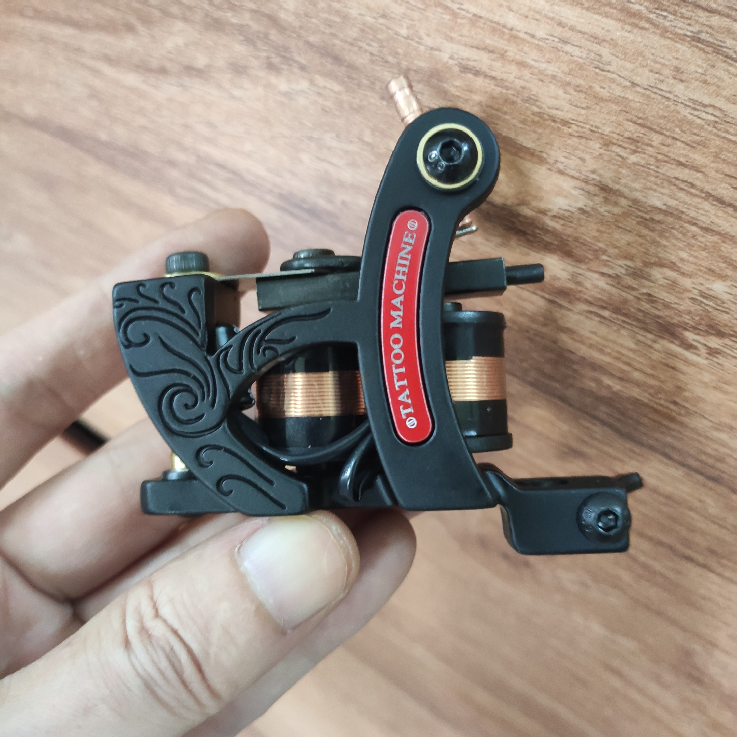 Máy Xăm Coil Trung Cấp đi khung , tô màu , tặng tay cầm , bộ lục giác
