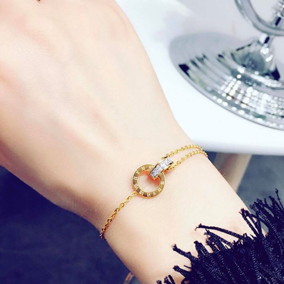Lắc tay, vòng tay titan số la mã