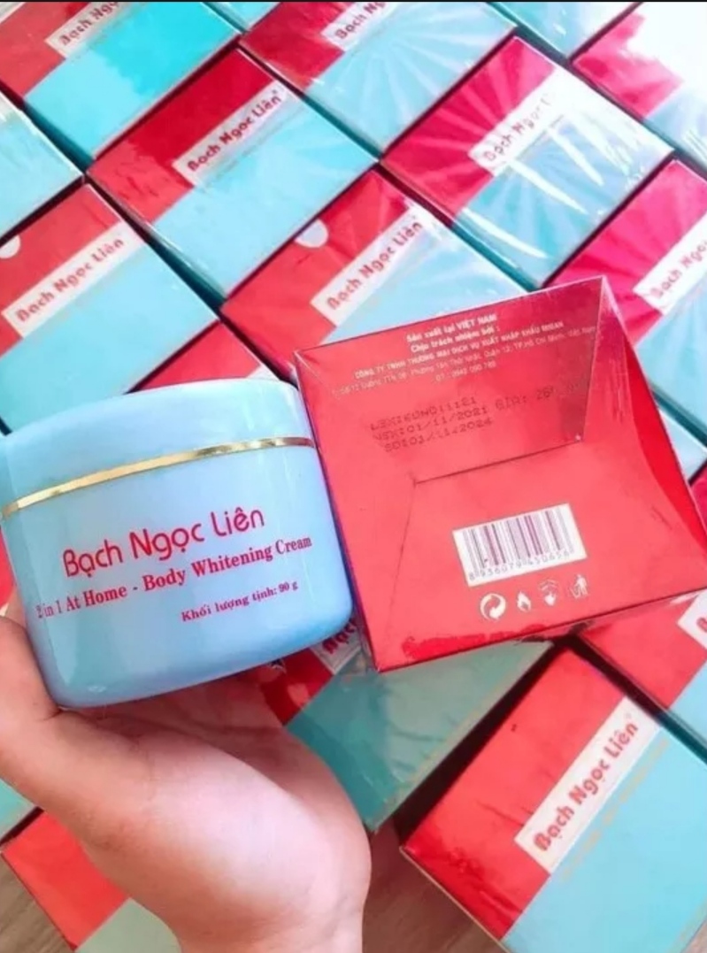 Kem body bạch ngọc liên dưỡng trắng da xanh 90gr