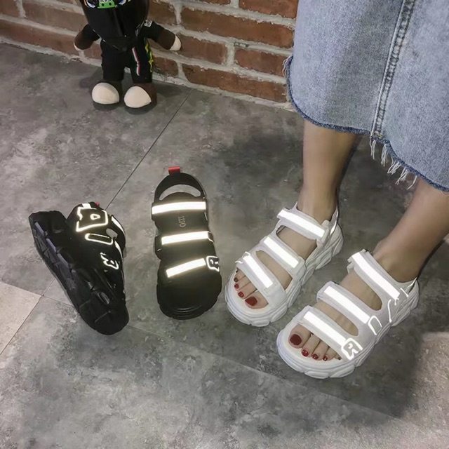 Sandal nữ 3 quai phản quang mới