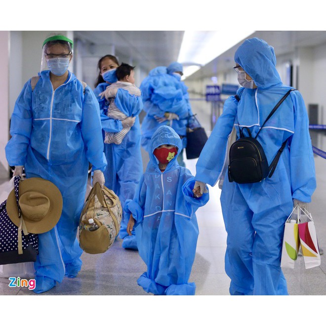 Bộ Đồ Quần Áo Bảo Hộ Phòng Dịch Đạt Chuẩn Bộ Y Tế: 4 Món, 5 Món - Queen.Store