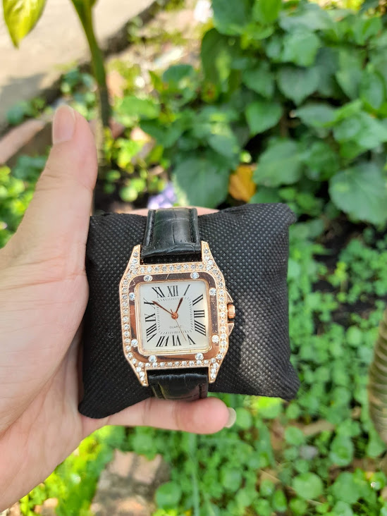 XẢ KHO ĐỒNG HỒ NỮ THỜI TRANG ĐÍNH ĐÁ CỰC ĐẸP