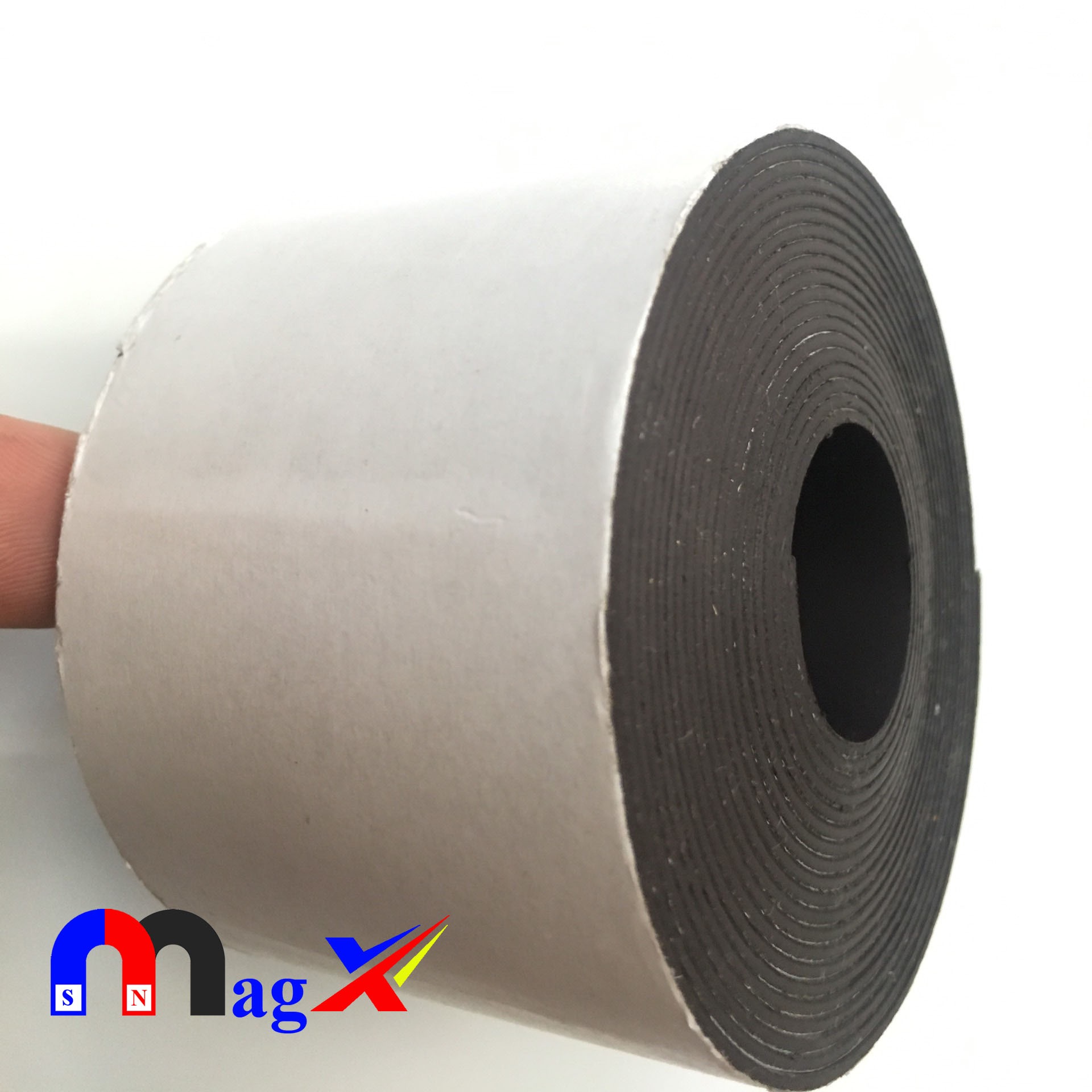 [HCM]Cuộn Nam Châm Dẻo Dài 3m x 5cm x 1mm - Có Phủ Lớp Băng Keo