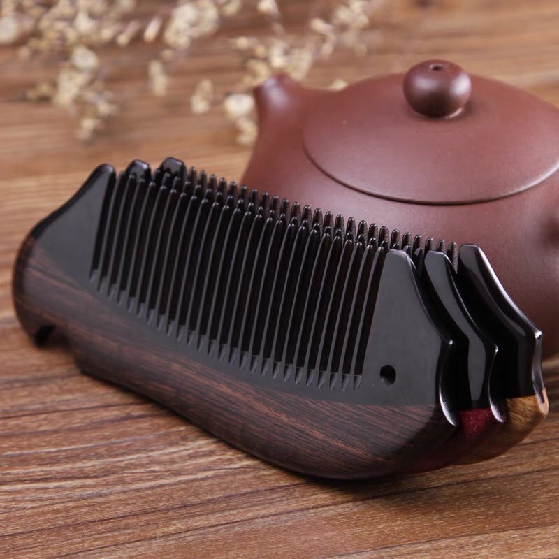 Lược sừng chải tóc, massage ghép gỗ không chuôi Lược Tâm cao cấp tiện lợi