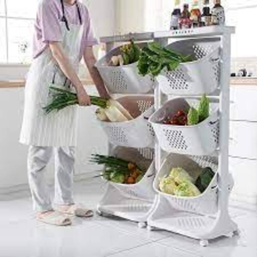 Kệ đựng đồ đa năng, 3 tầng có bánh xe việt nhật/kệ để đồ đa năng 3 tầng có bánh xe có giỏ để quần áo chờ giặt hàng nhựa việt nhật