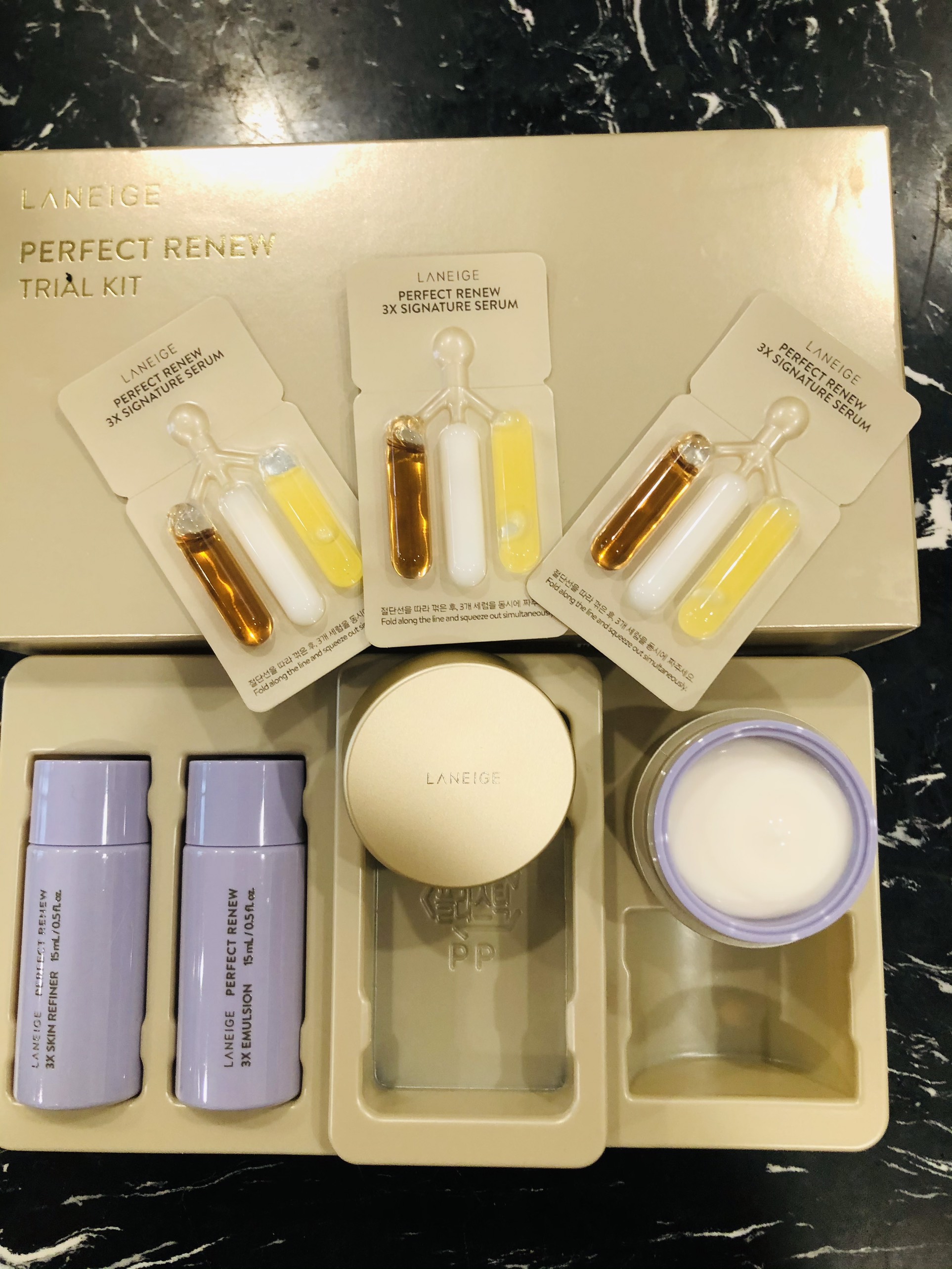 Bộ trial kit Laneige chống lão hóa bản cải tiến Perfect Renew 3X 44ml