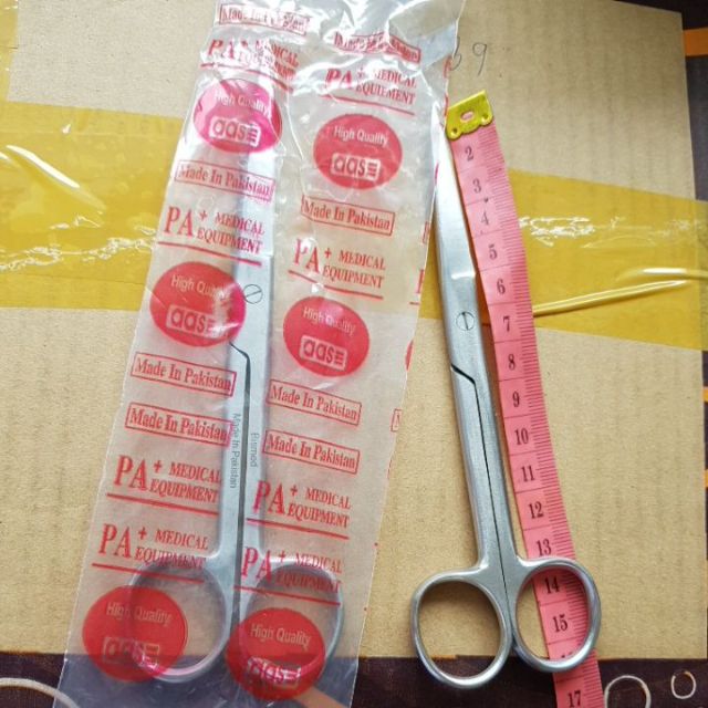 Kéo y tế / kéo cắt thuốc thẳng nhọn 16cm