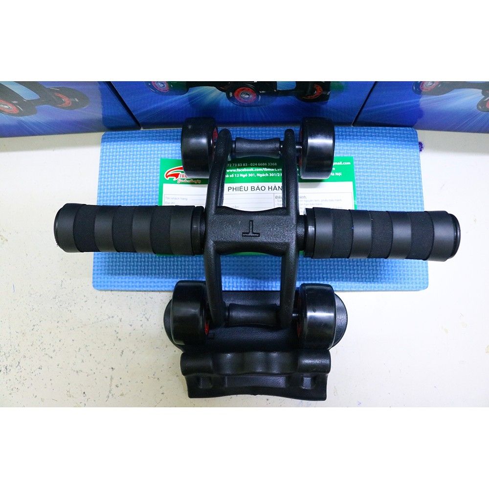 Khuyến mại kèm thảm tập - con lăn tập bụng 4 bánh folding