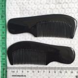 01 Lược chải tóc sừng bò châu Phi (L19 nam to bản màu đen)