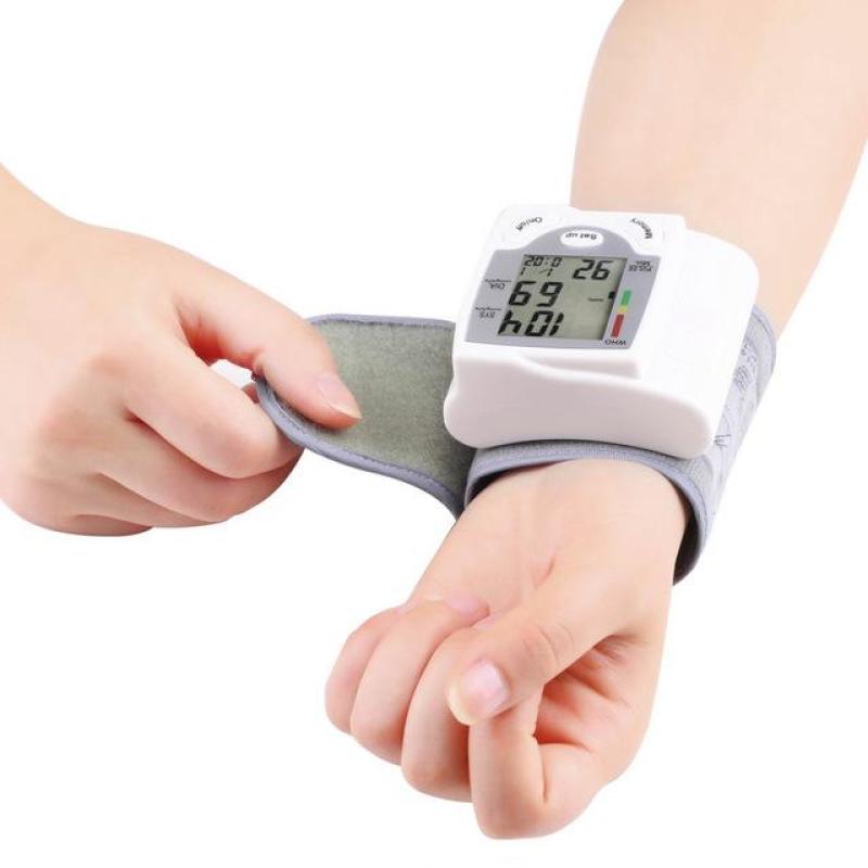 Nơi bán May do huyet ap dien tu- Máy đo huyết áp TTS-101S - BH TOÀN QUỐC UY TÍN bởi TINH TẾ STORE