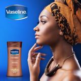 Sữa dưỡng ẩm đặc biệt toàn thân dành cho da khô Vaseline Intensive Care cocoa radiant 384 ml