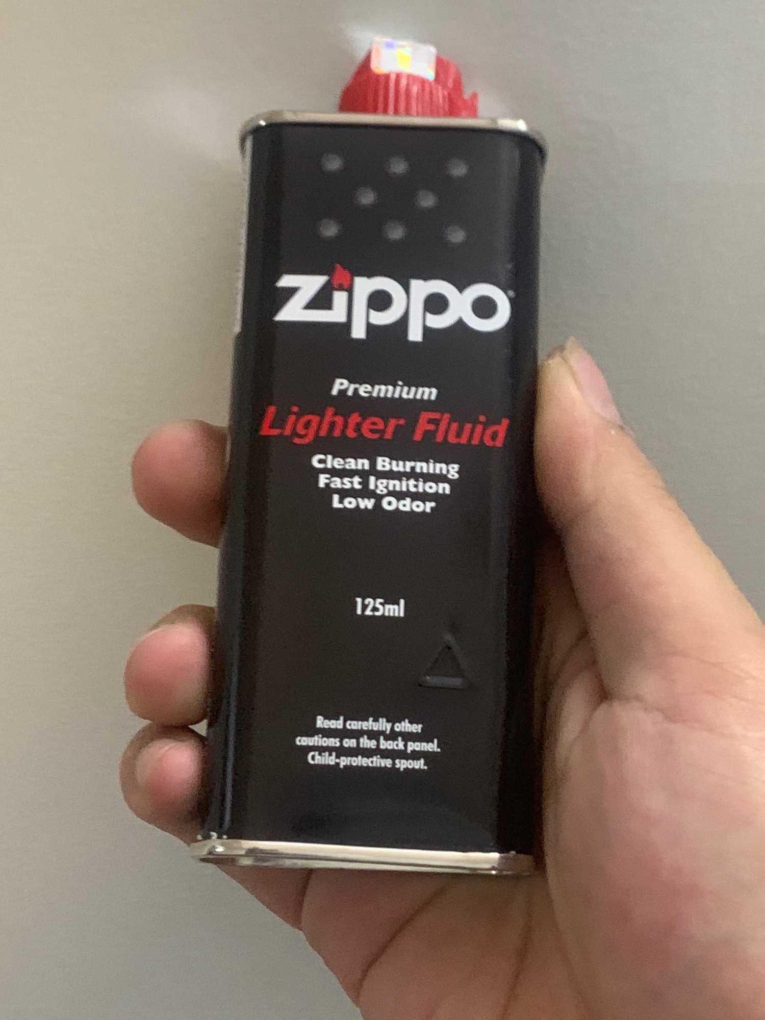 Xăng zippo chính hãng