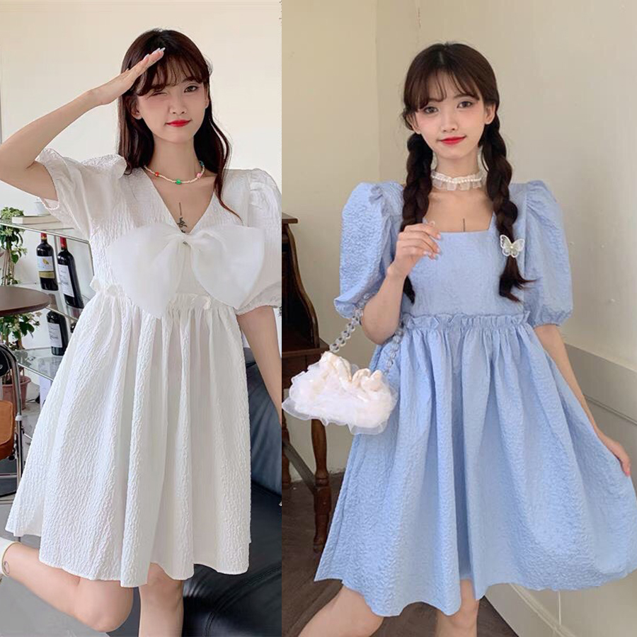Váy babydoll cổ vuông ulzzang tay phồng Gorogi, đầm nữ ngắn cổ V dáng xòe đuôi cá trắng xanh VN0246