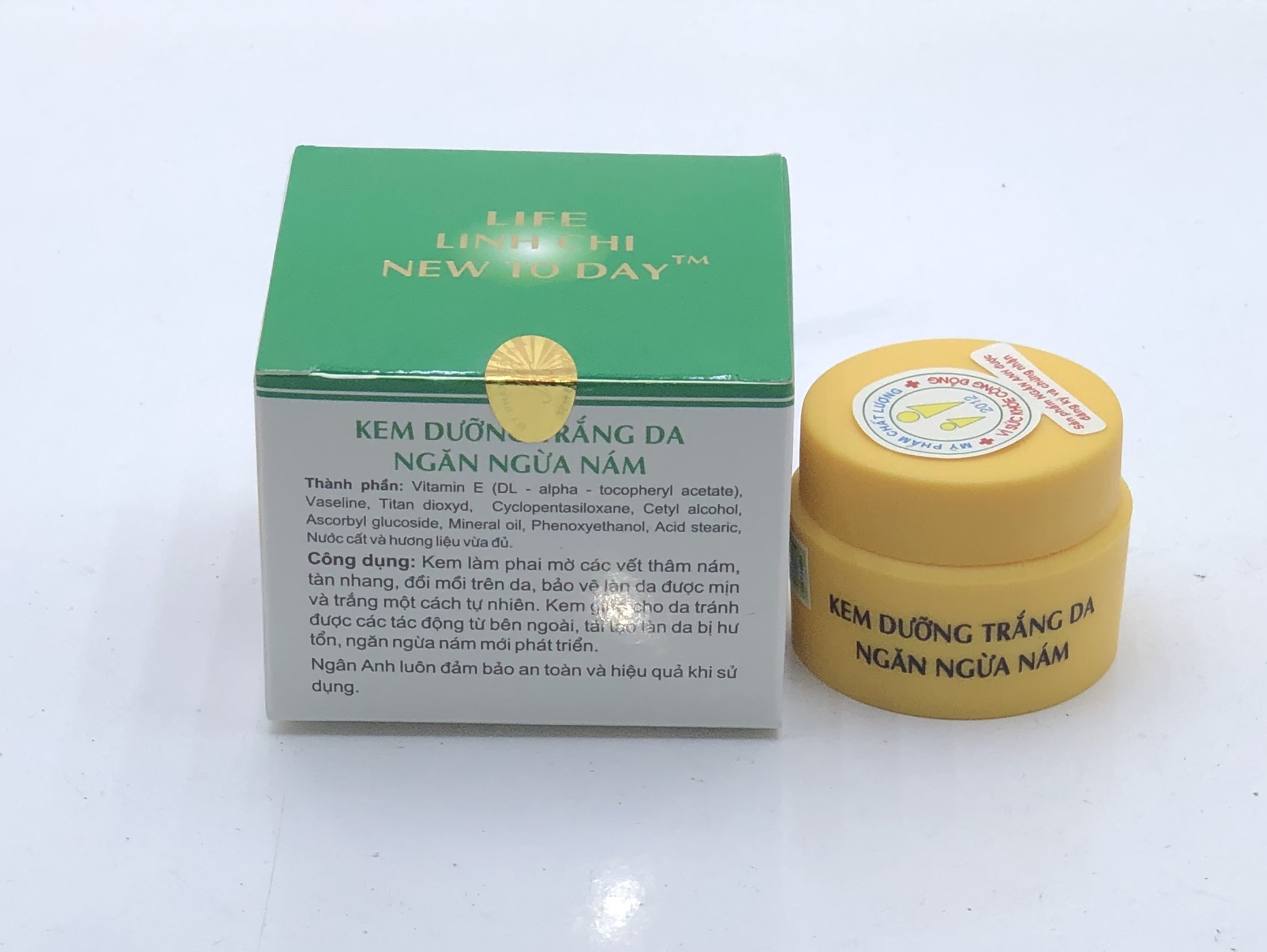 [HCM]Kem Dưỡng Trắng Da Ngăn Ngừa Nám Linh Chi New Today 18g