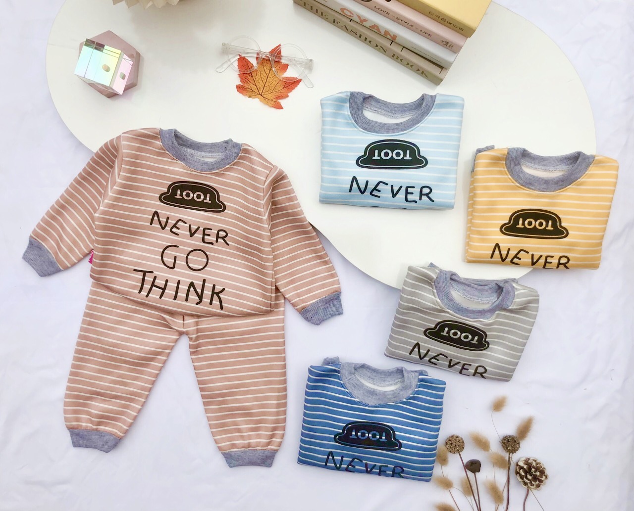 )Combo 5 Bộ quần áo nỉ kẻ ấm mùa đông giành cho tre em - Chất dày dặn- lớp nỉ kẻ ấm áp- nỉ bông kẻ trẻ em
